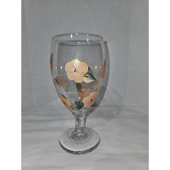 5 Hand Painted Floral Wine Glasses - Picture 5 of 7